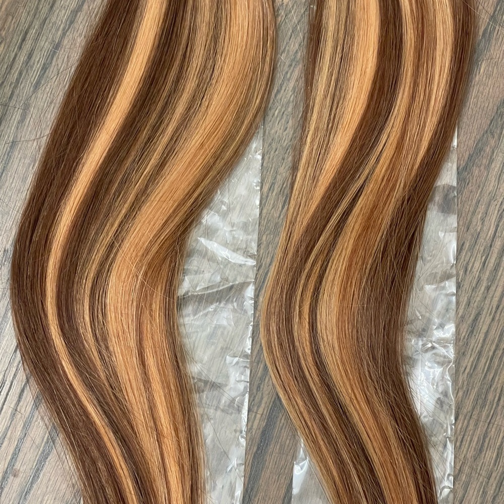 20” Invisible Tape In Hair Extensions - Picture 4 of 10